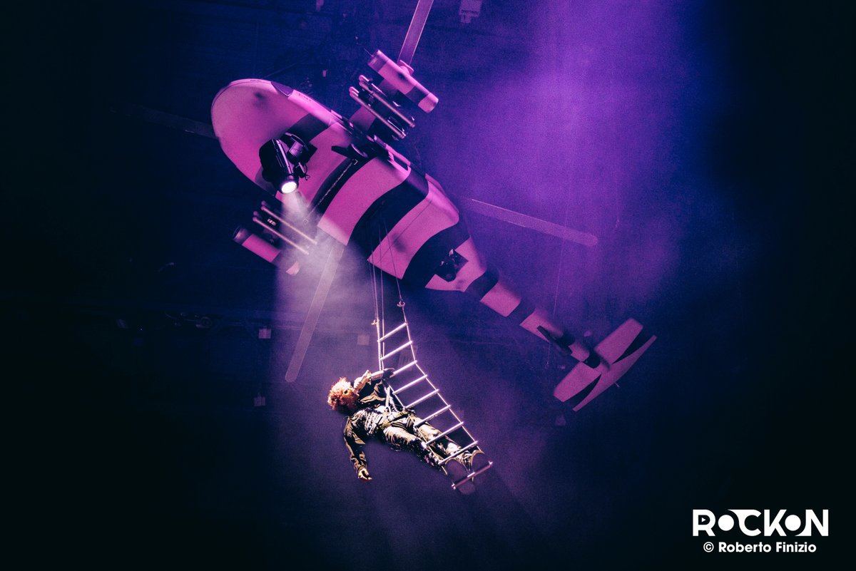 rockonitalia's tweet photo. [Fotogallery + Reportage] MACHINE GUN KELLY live a Milano: la resurrezione di una rock star #machinegunkelly

📸🖊️➡️ https://t.co/PjNauL9qGj https://t.co/xzMkiUxfyh