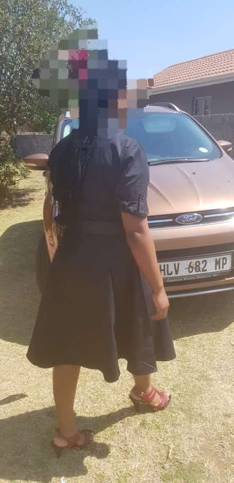 malazash's tweet photo. On the 26th September 2022 my sister inlaw's Ford Kuga Brown in colour, registration HLV682MP was hijacked at Nigel around 18:30pm. She still have not received the case number and the car is still not circulated.@SAPoliceService
@LirandzuThemba @snazooo
@S_I_Zwane
#SAPS 
#ANCKZN https://t.co/7rGyqr8GoP