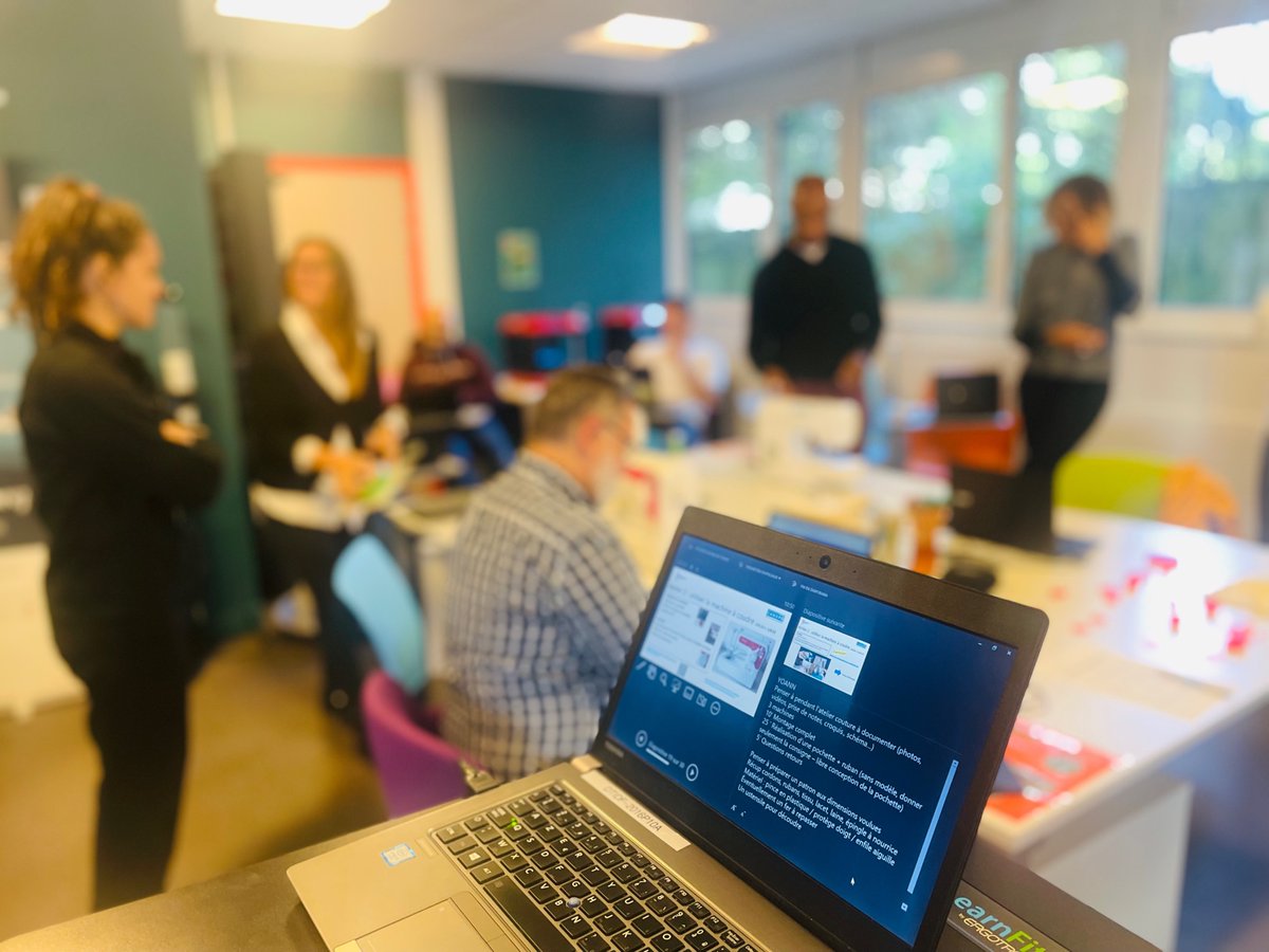 canope_94's tweet photo. À l’atelier
@canope_94
, les enseignants du #fablabecole expérimentent, grâce à Juliette, Céline et Yoann, l’imprimante 3D 🖨 avec le logiciel tinkercad, do.doc 🧑💻 et l’atelier machine à coudre 🧵 !
@universcience
@latelier_cherch @FlashforgeEU @canope_93 @canope_77 https://t.co/CpCOsRbN6t