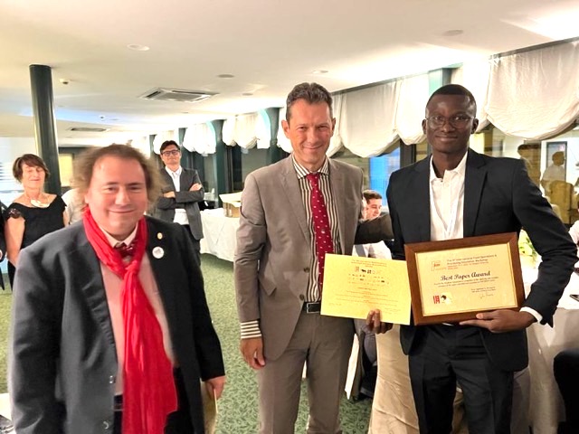 LaboGEPEA's tweet photo. Congrats M Lamine NIANE 👏
@LaboGEPEA @oniris_officiel
Best paper AWARD at I3M, International Multidisciplinary #Modeling &amp; #Simulation Multiconf. FoodOPS 2022, Roma "Optimization of temperature profile of cake batter in a #ohmic-assisted heater for 3D #FoodPrinting applications" https://t.co/Y1ccYezgNP