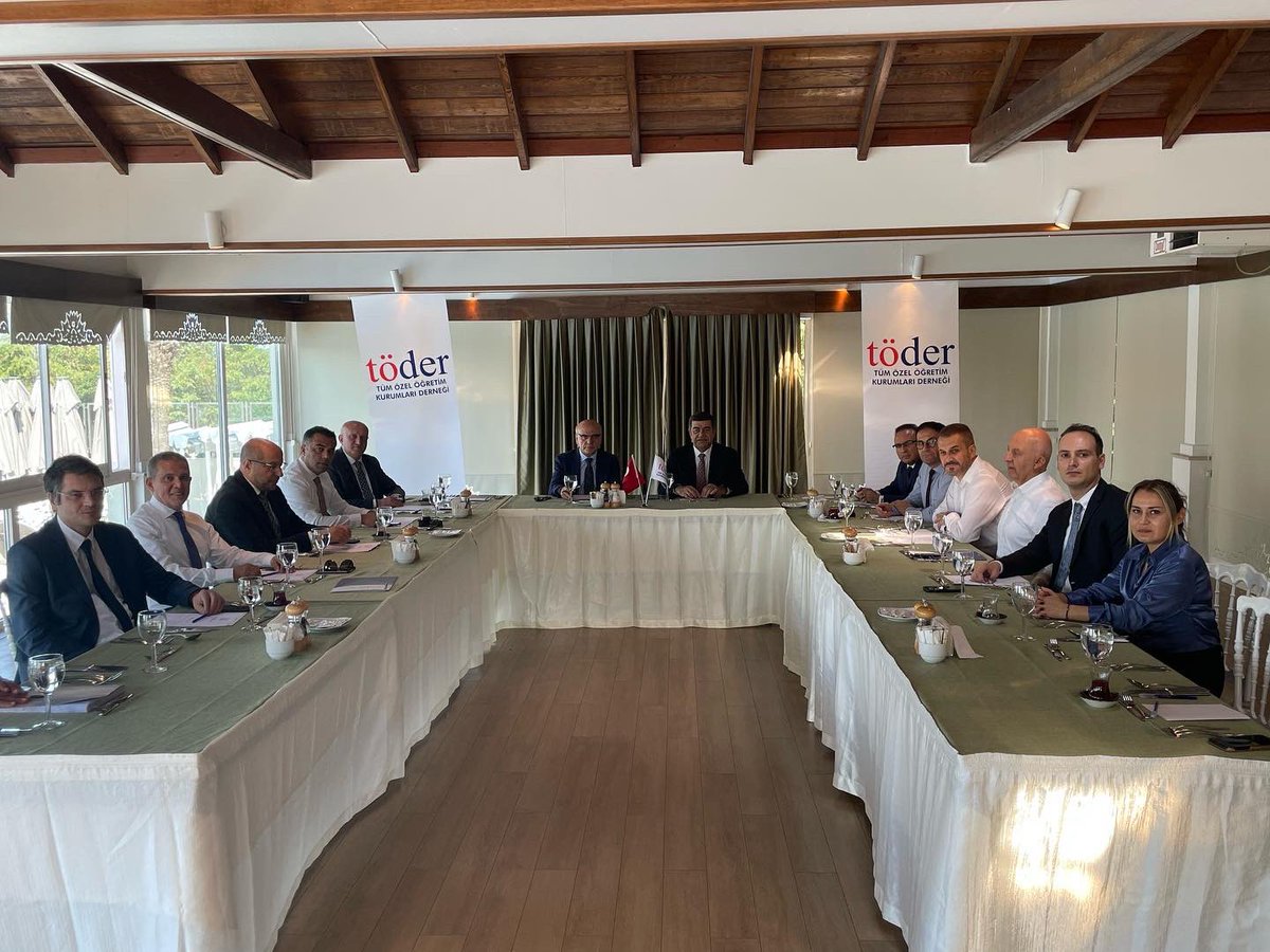 turay_kesler's tweet photo. TÖDER Yönetim Kurulu Toplantımızı İbrahim TAŞEL hocamın başkanlığında gerçekleştirdik… @Toder2002 @IbrahimTaselFDD https://t.co/1q8N57NoeU