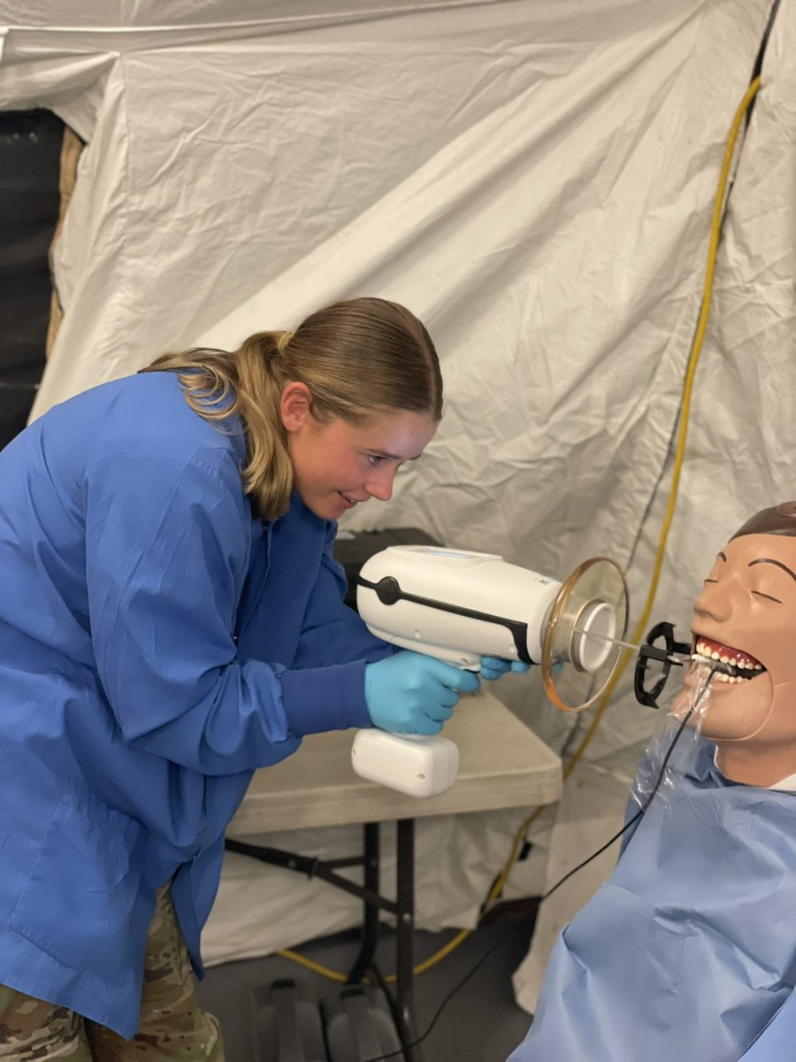 CSMGColon's tweet image. Army Medicine at it finest, I had the opportunity to watch our 68E Dental Specialist conduct clinical operations during the FTX. @MEDCoE_CG @CSM_CIMT @USACIMT @TRADOCCSM @CSM_MEDCoE @TRADOC