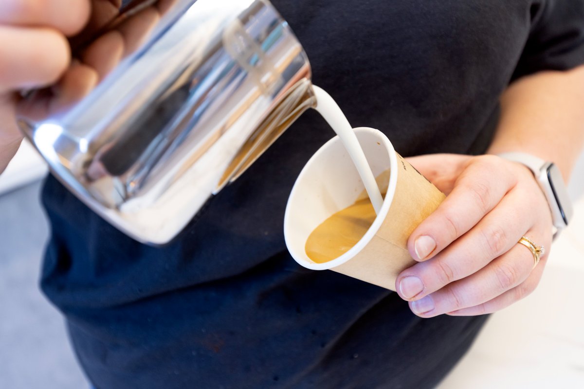 NovotelPadVill's tweet photo. Do you need a pick me up today? Then why not come and grab a coffee and a cake from @beancoffeeUK
Explore our facilities here ๐ https://t.co/DyH32afHcE
#Bean #BeanCoffee #Coffee #CoffeeLover #NovotelLiverpoolPaddingtonVillage #NovotelHotels #Liverpool #HotelsLiverpool https://t.co/QXRTVsRpOT