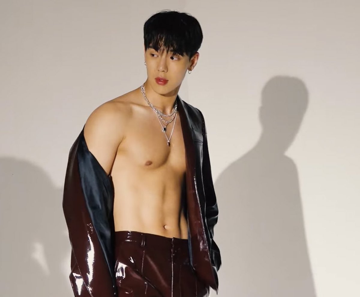bigmonstas's tweet photo. OH MY GOOOOD SHOWNU https://t.co/zc685LO2KH