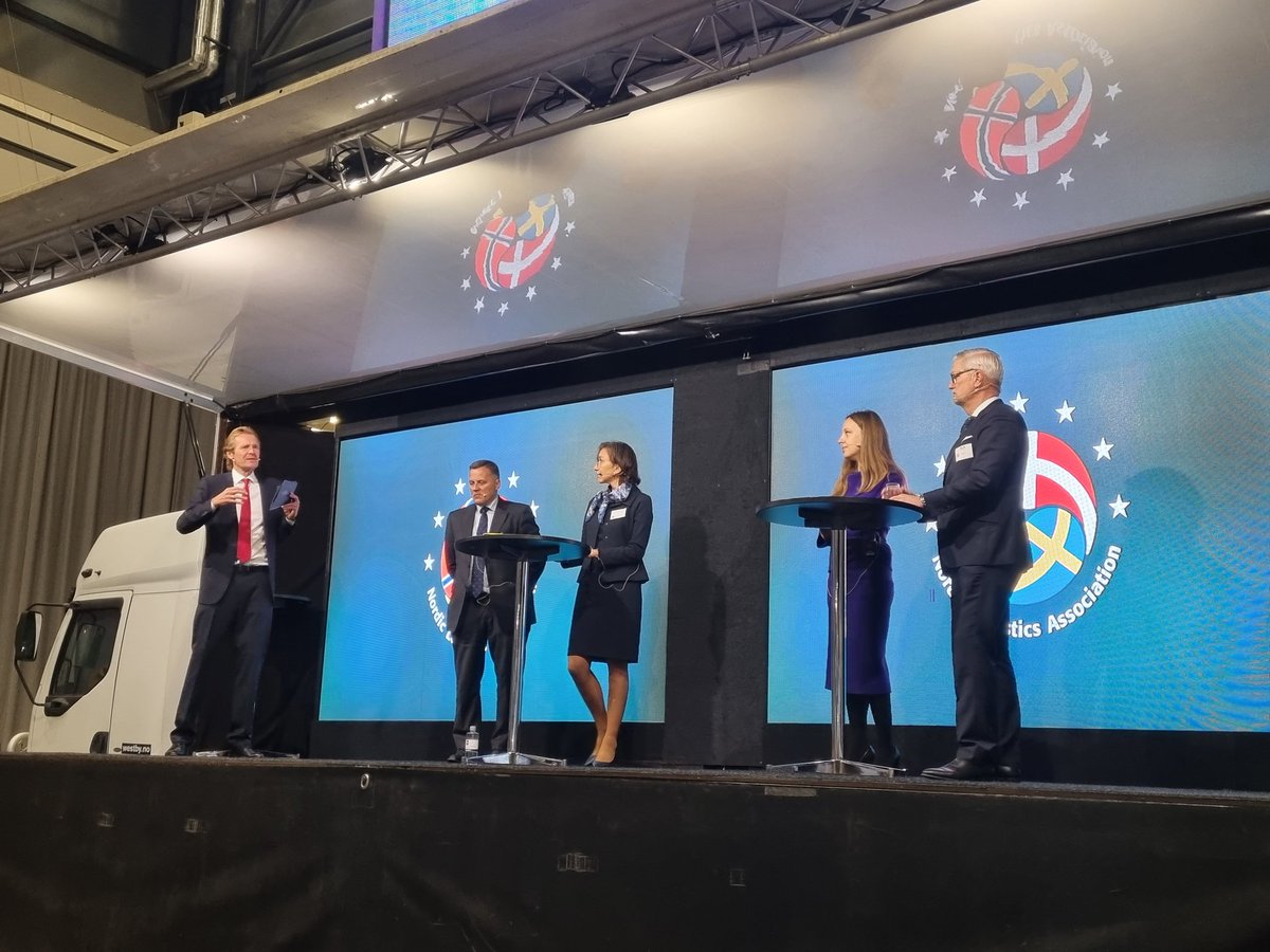Sustainable freight transport, alternative fuels in logistics, energy efficience, decarbonation and schedule for all of this are big questions in every nordic countries.
Important discussions in Nordic co-operation. #nordic #cooperation #transport #logistics