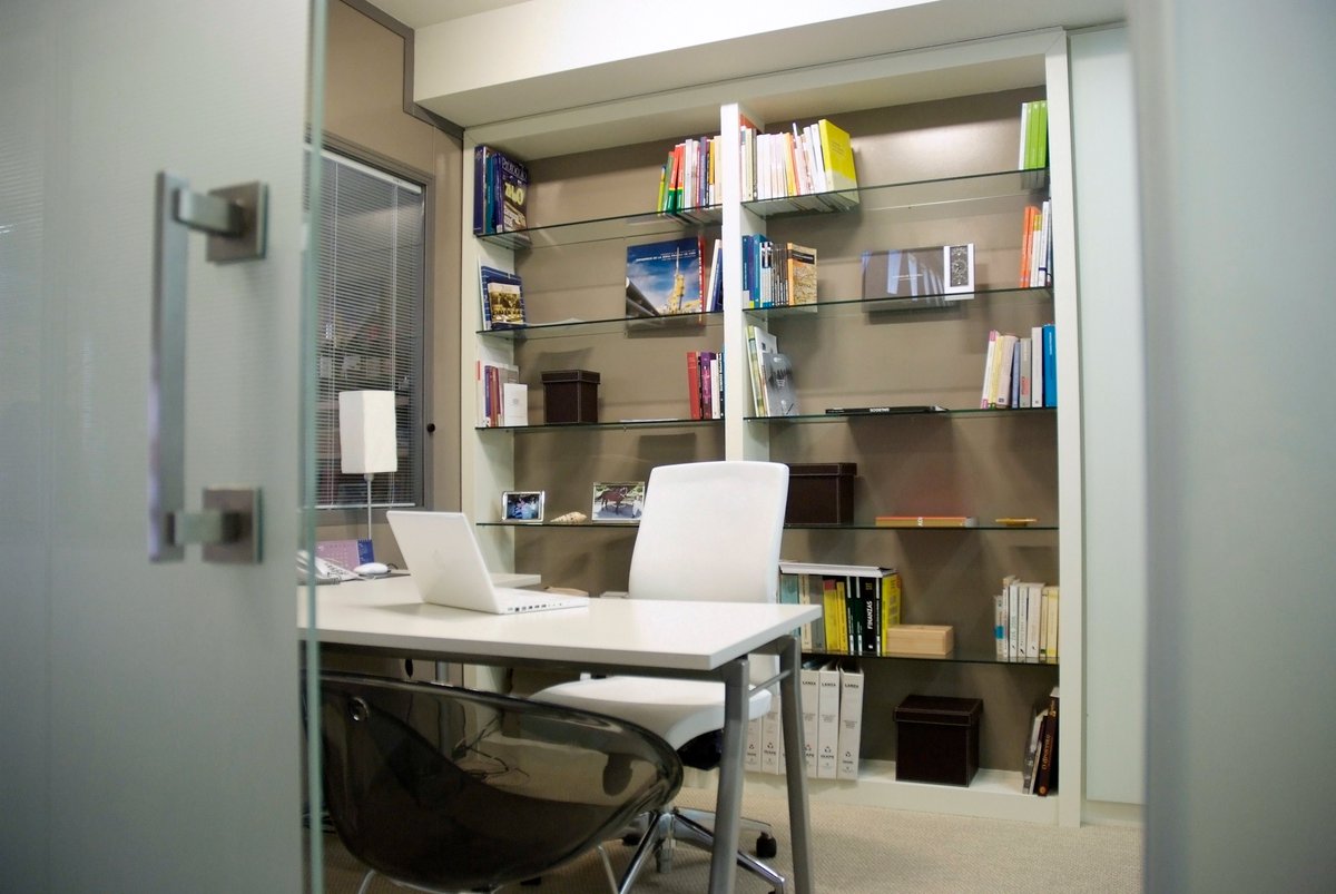 PROOFFICEVIGO's tweet photo. 👩💻¿Trabajas desde casa pero necesitas reunirte con un cliente?
📌¿Vienes por trabajo a #Vigo y no tienes donde reunirte o trabajar?
Conoce nuestros #despachos por horas y los #bonos de despacho
📲 633 937 971
📞986 447 337
📩info@prooffice.es
#centrodenegocios #flexiworkspaces https://t.co/nnJ3jYySBq