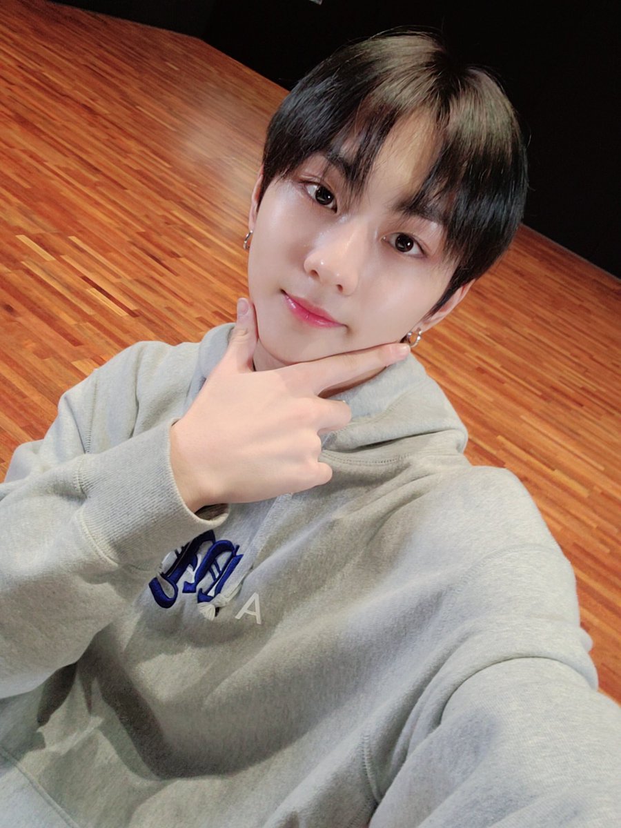 enhypenweverse's tweet photo. [ #정원’s Post ] 220928

#JUNGWON: V~✌️

@ENHYPEN_members @ENHYPEN #ENHYPEN #엔하이픈 https://t.co/cM3S11K2Ty