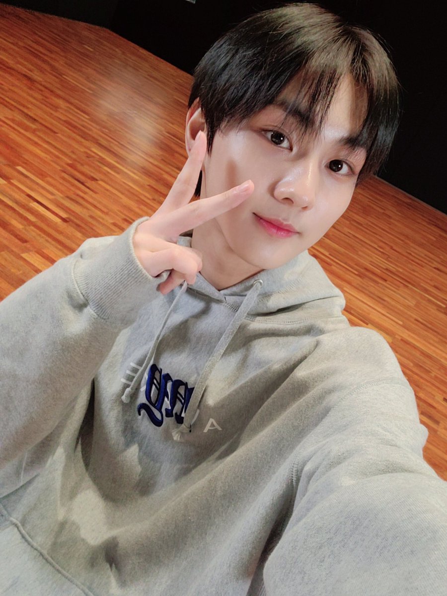 enhypenweverse's tweet photo. [ #정원’s Post ] 220928

#JUNGWON: V~✌️

@ENHYPEN_members @ENHYPEN #ENHYPEN #엔하이픈 https://t.co/cM3S11K2Ty