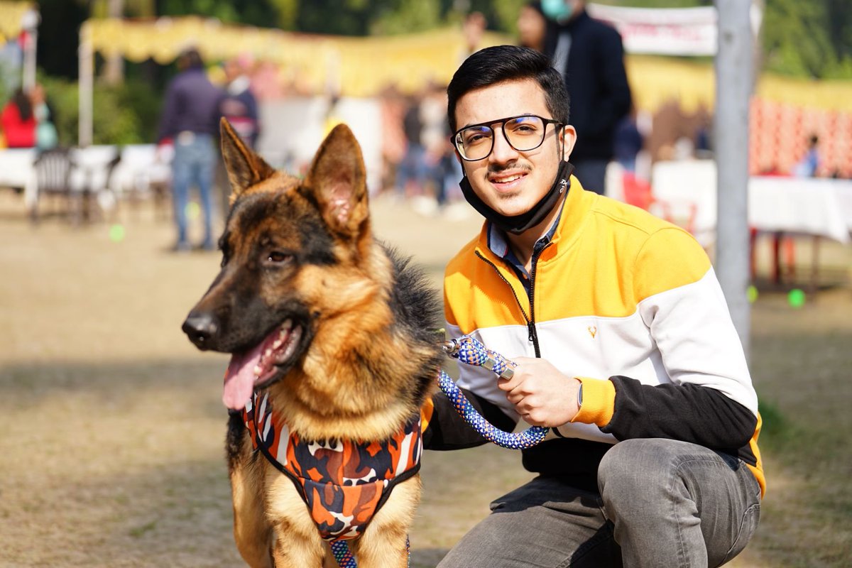 PETCOM2021's tweet photo. A dog will teach you unconditional love, if you can have that in your life, things wont be too bad. Some throwbacks on your way from PetCom 2021. 
@SinghalPawni @abhinavchugh53 #petevent #petfair #meerut #AdoptDontShop #petshow #petfest #petcarnival https://t.co/fulJHlQQDN