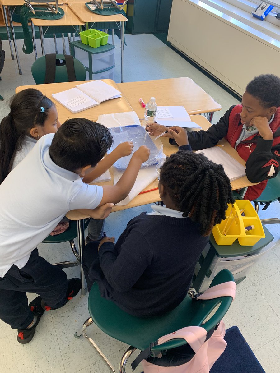 JCurran_PAES's tweet photo. Round 2! How does water move on a slope? Our third grade scientists are discovering the answer! #parkavestrong #goodtogreat @PAES231 @Principal_MH @UrbanEducator81 @Gerald_Fitzhugh https://t.co/2lhNAtWn2A