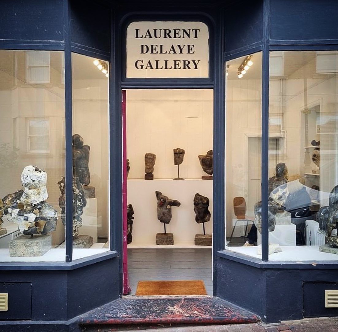 IsleMagThanet's tweet photo. Now you can see the universe.
Drew Edward’s first solo exhibition is now showing at @laurentdelaye Gallery on Addington Street Ramsgate.
#ramsgate #isleofthanet #islemagazine #kent #ramsgate #laurentdelayegallery #art #gallery #drewedwards https://t.co/3fCqUGfywF