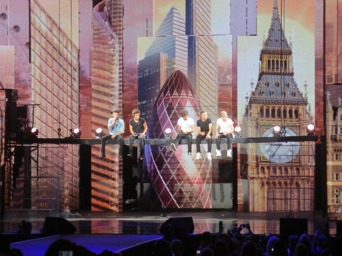 SarantosMelogia's tweet photo. Seems like yesterday I went to this One Direction concert in Chicago…
#onedirection #onedirectioninfection #onedirectionimagines #onedirectionfunny #onedirectionfandom #OneDirectionUpdates #onedirectionedits #onedirectionimagine #onedirectionpics #onedirectionmemes https://t.co/rmcnvx9k3c