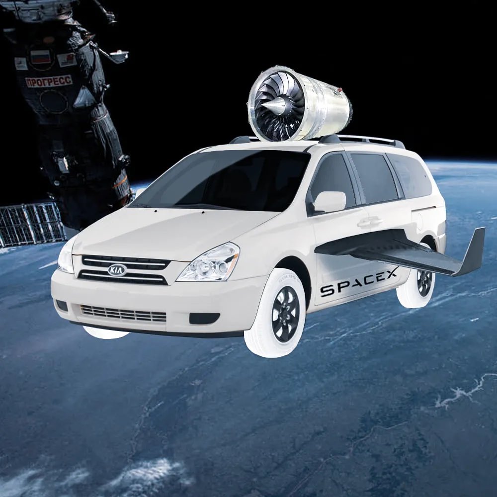 NotTooShabbz's tweet image. As the world burns I take comfort in knowing my ‘Dona orbits like no other. 

Few know and appreciate the sturdiness and luxury that an ‘07 Kia Sedona provides, but by golly it won’t be long before they come a-running.