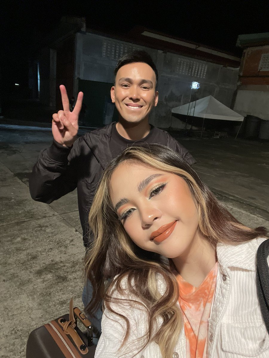 Also… I feel bad because Wegina was sucha meanie to Ali tonight 🥺 I’m so sowee 🥺 She didn’t mean it 🥺 #DarnaShoottoKill