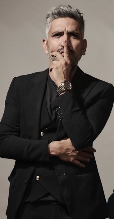 ThePakistanExp1's tweet photo. The next guest on the podcast is writer, host and comedian, Murtaza Chaudhry. Questions for him?
@KB_BUT https://t.co/8R2A1ZLqmt