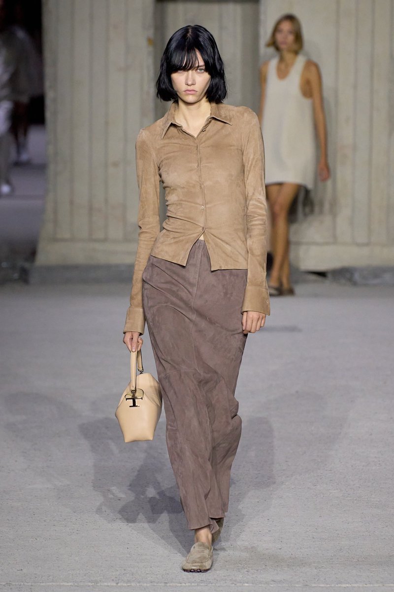 highendhomo's tweet photo. sofia steinberg has been killing it on the runway this season https://t.co/vG470v1ITK