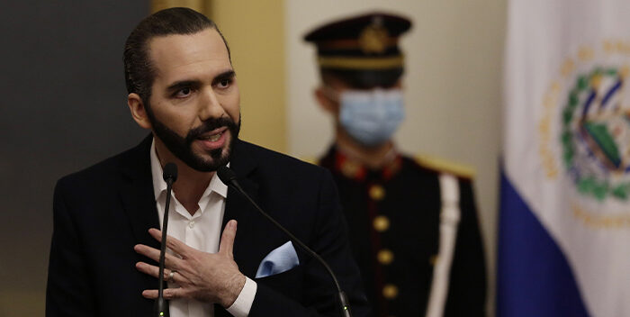 ElAragueno's tweet photo. Bukele anuncia que buscará reelección en presidenciales de 2024 https://t.co/Bu1Bw8X9EY… #Mundob https://t.co/tq365x5QFg