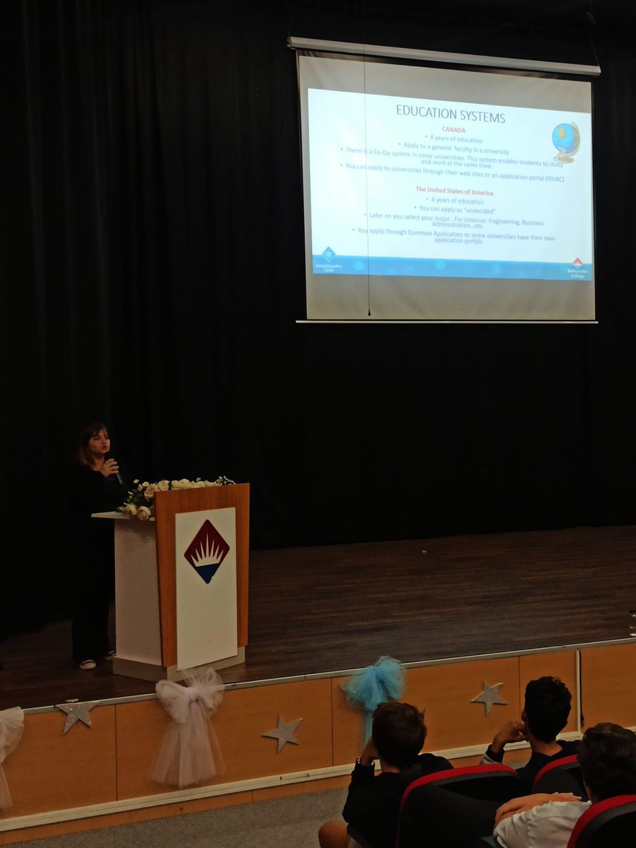 dilakanberoglu's tweet photo. Our 9, 10 and 11th grade students have received information about universities abroad and their requirements. @bkgec @orbaybteacher @NesrinOkumu3 @BkOmerli @mduranoznacar @dincercitak @kader_ulass @neriman_derya @KurumGozde https://t.co/MADueVRqtL