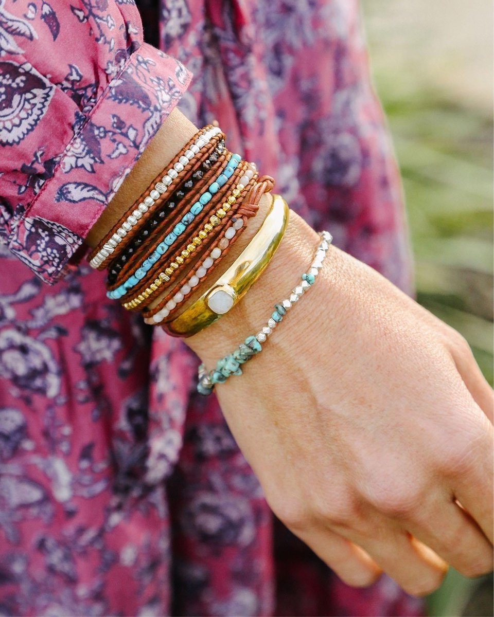 Exodus_Refugee's tweet photo. Last chance! For the month of September @rgoodmanjeweler is donating 50% of their sales of Chan Luu jewelry to Exodus! Thank you for helping welcome refugees to Indiana! https://t.co/wNcMkKx1Mh