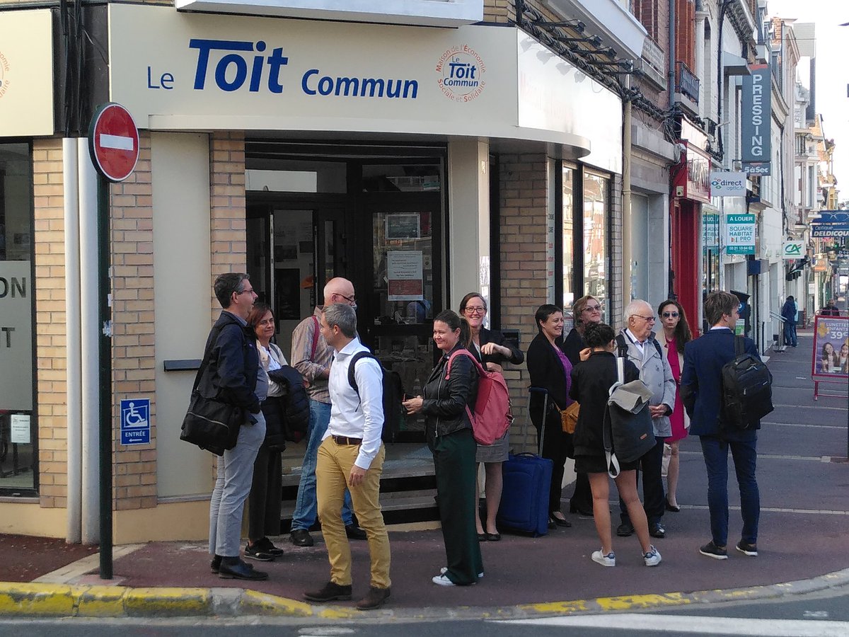 Busleague tweet media