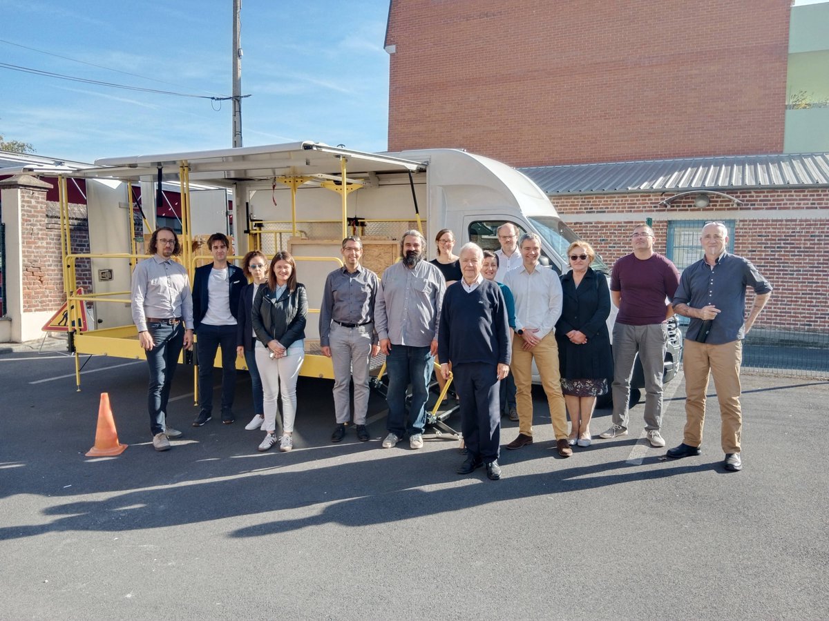 Busleague tweet media