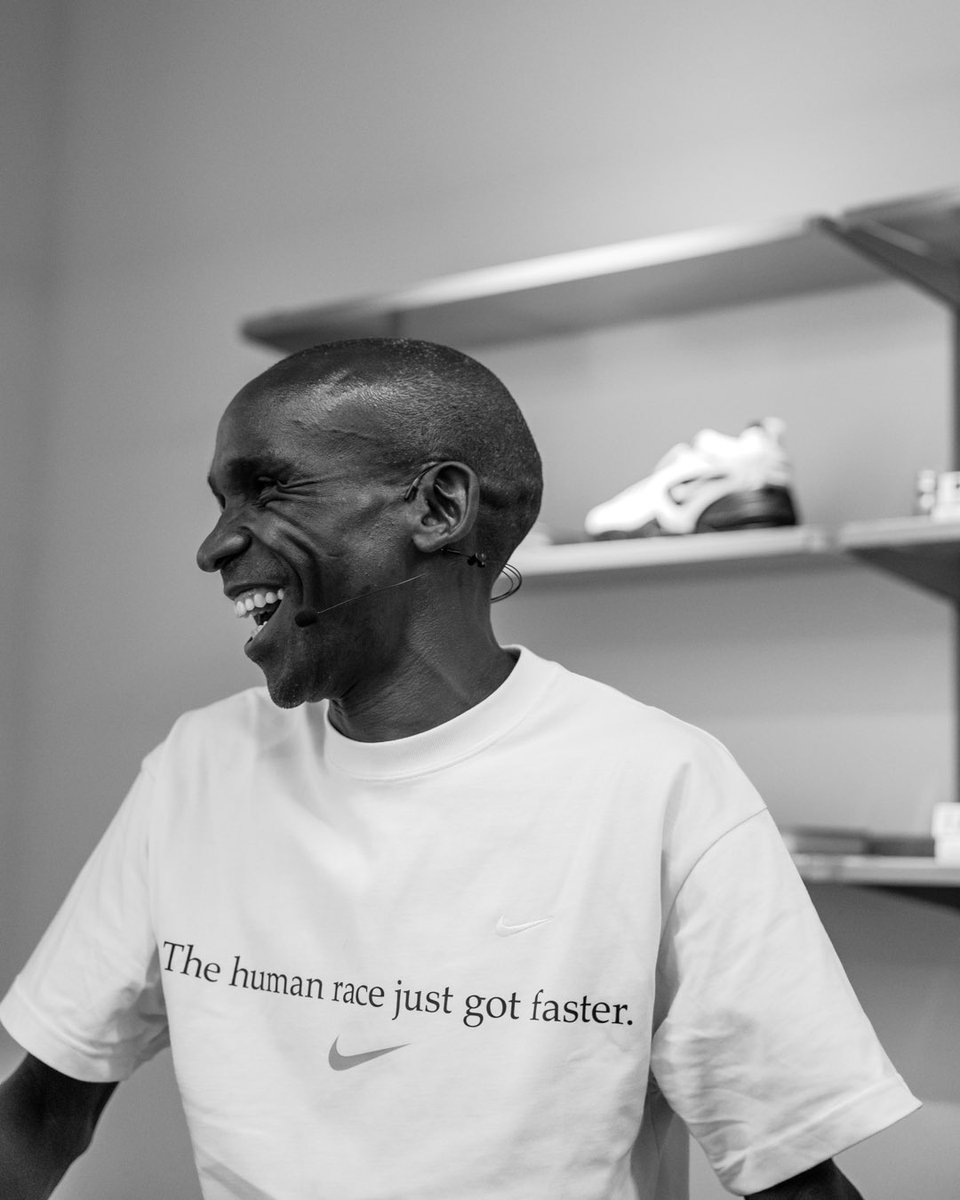dsmfrunningteam's tweet photo. INSTA LIVE‼️ Tonight at 6 p.m. CEST @EliudKipchoge, will join us on Instagram for a Q&amp;A. Charge your phones and get your questions ready, cause the fastest man alive doesn’t wait for anyone! 🐐
#NNRunningTeam https://t.co/rWPiMynmLK