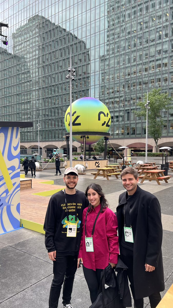 0x_society's tweet photo. Gm from @C2International! Great chat this morning with @maalavidaaa and @aeforiadesign about NFTs as a tool for artists 🪄 https://t.co/7afv68a1Lk