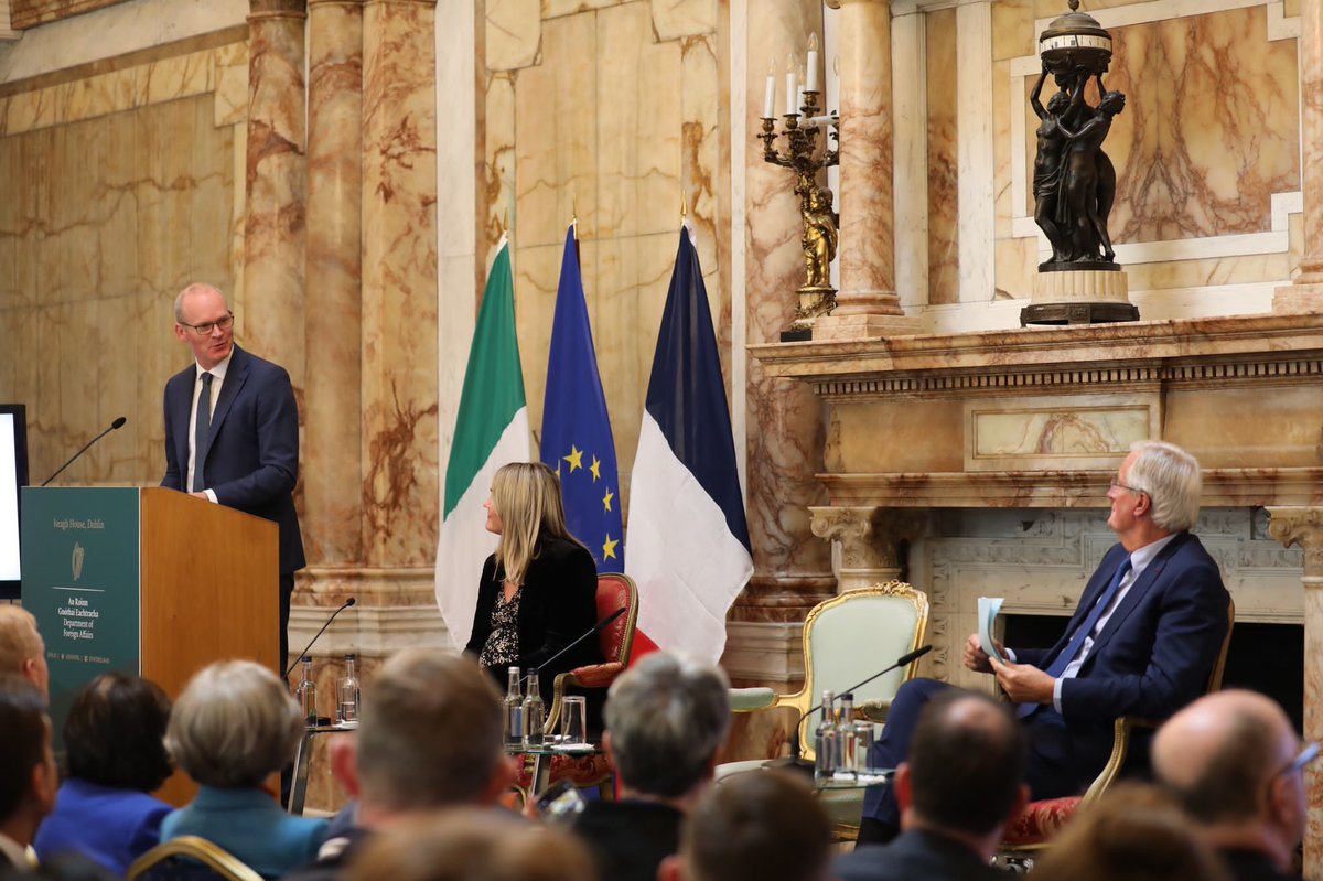 Michel Barnier is now speaking👉bit.ly/3UMxwdO 'The European Union has helped Ireland to become what it is today. Ireland has complemented and strengthened our Union. I cannot find many other examples of such a successful win-win relationship.' 🇮🇪🇪🇺 #IrelandEU50