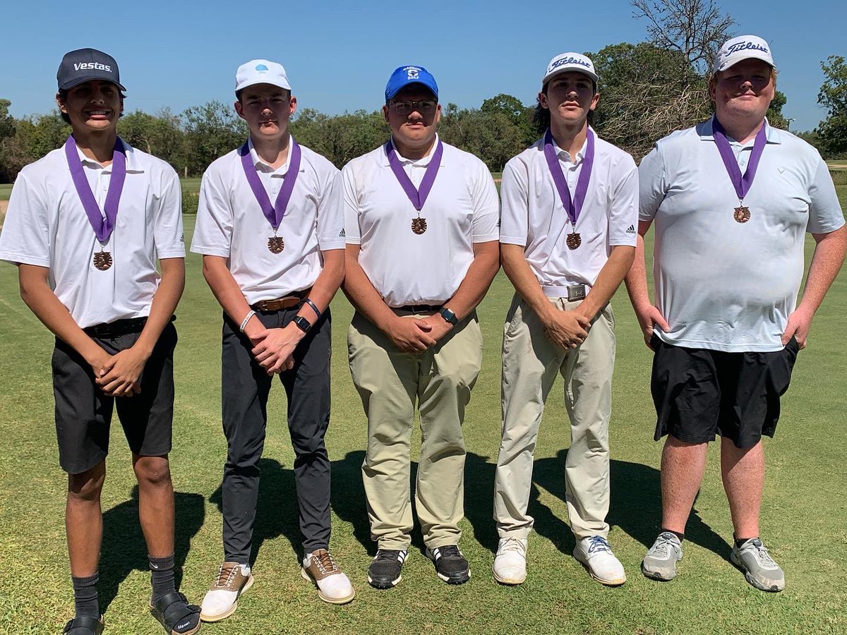 GrahamHSGolf's tweet photo. Steers take 3rd place in Abilene on Tuesday! https://t.co/2XZB6r13a3