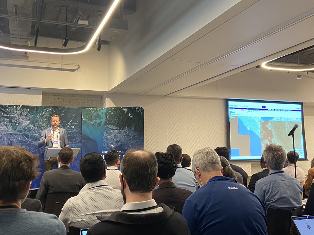 Making this a thread since otherwise I’m going to be spamming peoples’ feeds. 

<a href="/opencholmes/">Chris Holmes</a> now explaining what the future of the tech stack for satellite imagery looks like so people like me can take careful notes and parrot his ideas later as if we came up with them