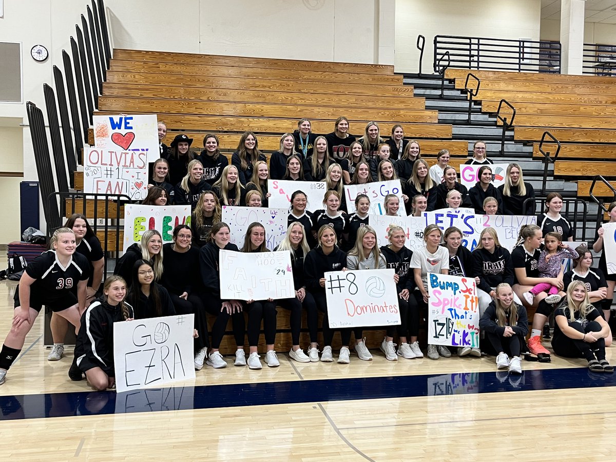 NRHEGActivities's tweet photo. Shout out to our HS Volleyball teams for supporting the JH teams!  Our HS girls had the night off so the coaches and players traveled to Albert Lea to cheer on our 7th and 8th grade teams!  They wrapped up the night with a little @pizzaRanch.  #PantherPride  #proudAD
@MSHSLjohn https://t.co/mjfqag8oZO