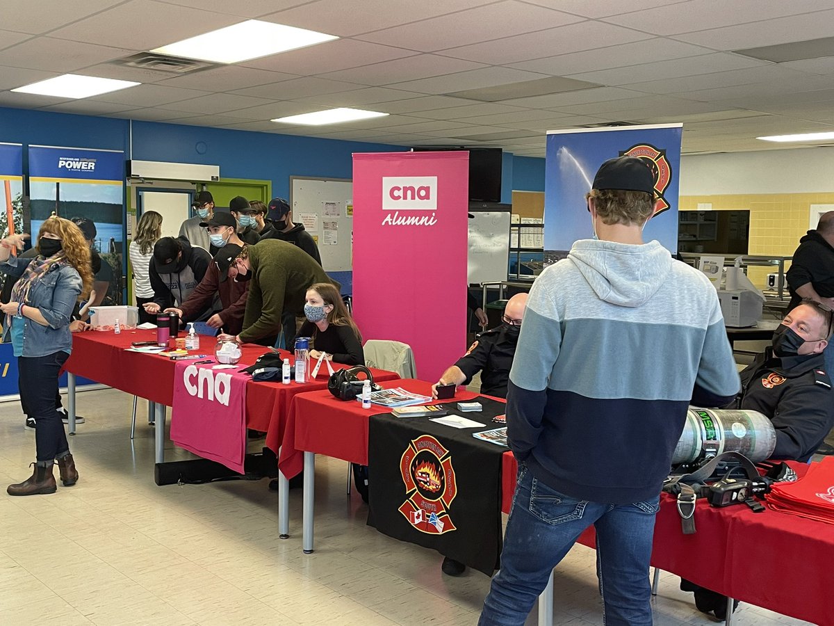 CBDCCabot's tweet photo. Great to be back at College of the North Atlantic meeting new students and catching up with other community partners at the Seal Cove Campus Info Fair. @CNA_News https://t.co/edqbLYJOFC