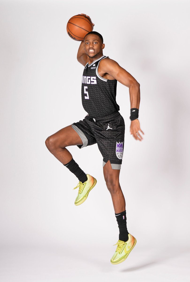 Kicksvision tweet media