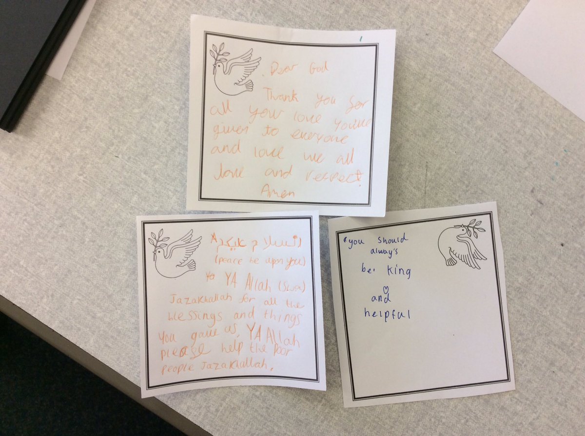 StPetersYear41's tweet photo. Year 4 loved their hand to mouth journey today. We looked at how we can respect the earth, people, our beliefs and ourselves. https://t.co/Nrs8WirYHE