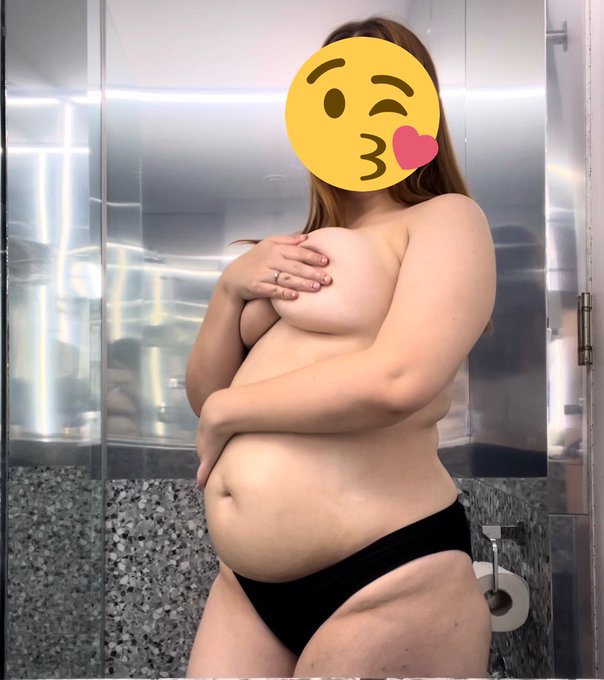 New video is here ❤️  https://t.co/lZlQltVuog https://t.co/h7xn0tzIDl<a href="/tag/bbw"class="tags"><span>#bbw</span></a><a href="/tag/belly"class="tags"><span>#belly</span></a><a href="/tag/fatgirl"class="tags"><span>#fatgirl</span></a><a href="/tag/enema"class="tags"><span>#enema</span></a><a href="/tag/bigbelly"class="tags"><span>#bigbelly</span></a><a href="/tag/bellyfetish"class="tags"><span>#bellyfetish</span></a>