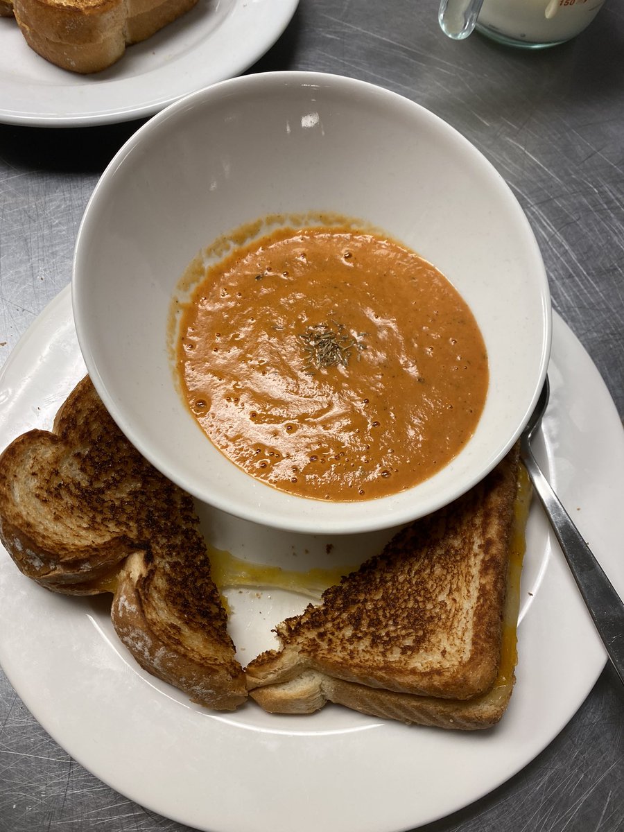 Dual Credit kick off with Chef Tracy 🧑‍🍳 this week! <a href="/SJCEagles/">St. John's College</a>