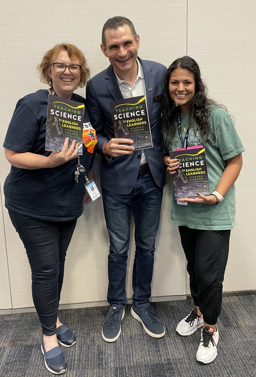mazzola5961's tweet photo. Great seminar with Stephen Fleenor.  Looking forward to using these strategies with our EBs. @SJHCats @Serna_teacher #sjhbrightertogether #katyisd #stephenfleenor https://t.co/3CFsQjlLTh