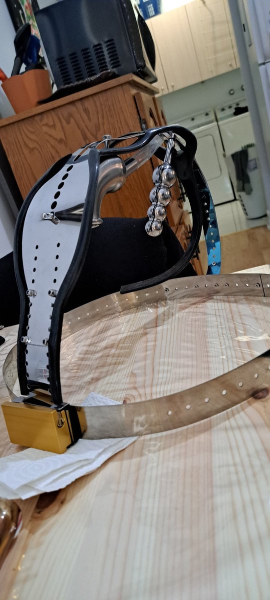 goddessnolimit's tweet photo. Here my slave with his chastity belt...

#slave
#slavewanted
#slavetorture
#FLR
#femaleledrelationship
#chastity
#DominantWife 
#dominatrix 
#mistress
#femdom https://t.co/ecM5q7IUtP