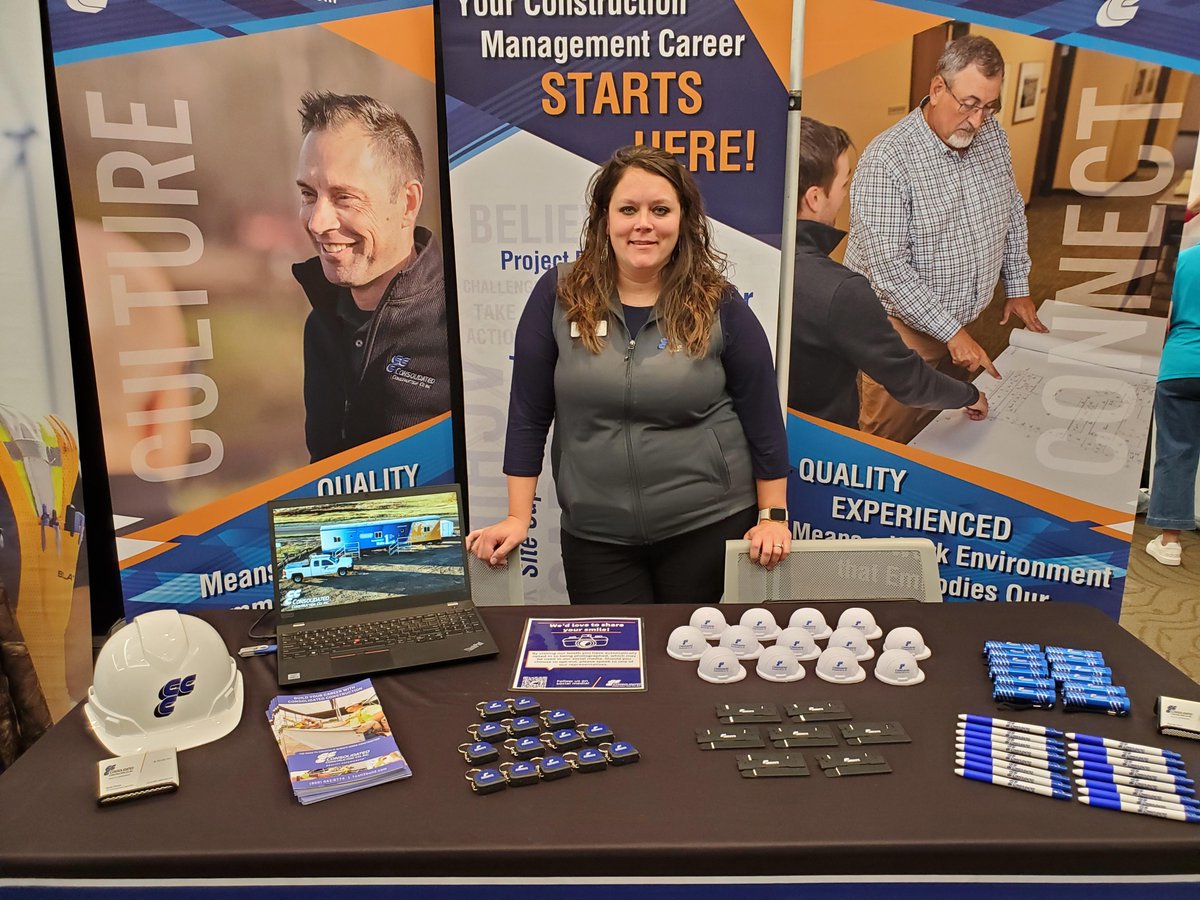 1Call2Build's tweet image. Today, we had the opportunity to highlight our career opportunities at the UW-Stout Career Conference. We talked to many ambitious Blue Devils! Visit our careers page to see current openings in Wisconsin, North Dakota, and South Dakota at consolidated-const.com/careers/.