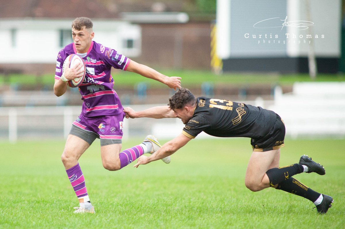 evrfc's tweet photo. A few 📸 by club photographer @c_thomasphoto from last Saturdays win over @RGCNews 

Gallery https://t.co/7EkFaW5FzG

🇭🇺🏉 #ebbw https://t.co/l2jqyOPc6G
