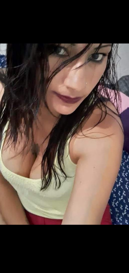 aportesynudes's tweet photo. Aver señores miren está princesa alguien por qui tiene más de ella se ve ufff apollen 🔥😈 https://t.co/7U0kJV4la3