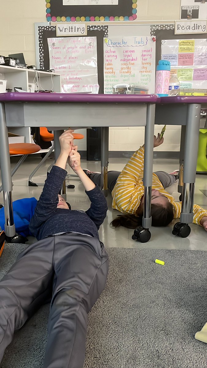 What was it like for Michelangelo to design the Sistine Chapel?! #thetigerrising #bookcelebration #LFmoments