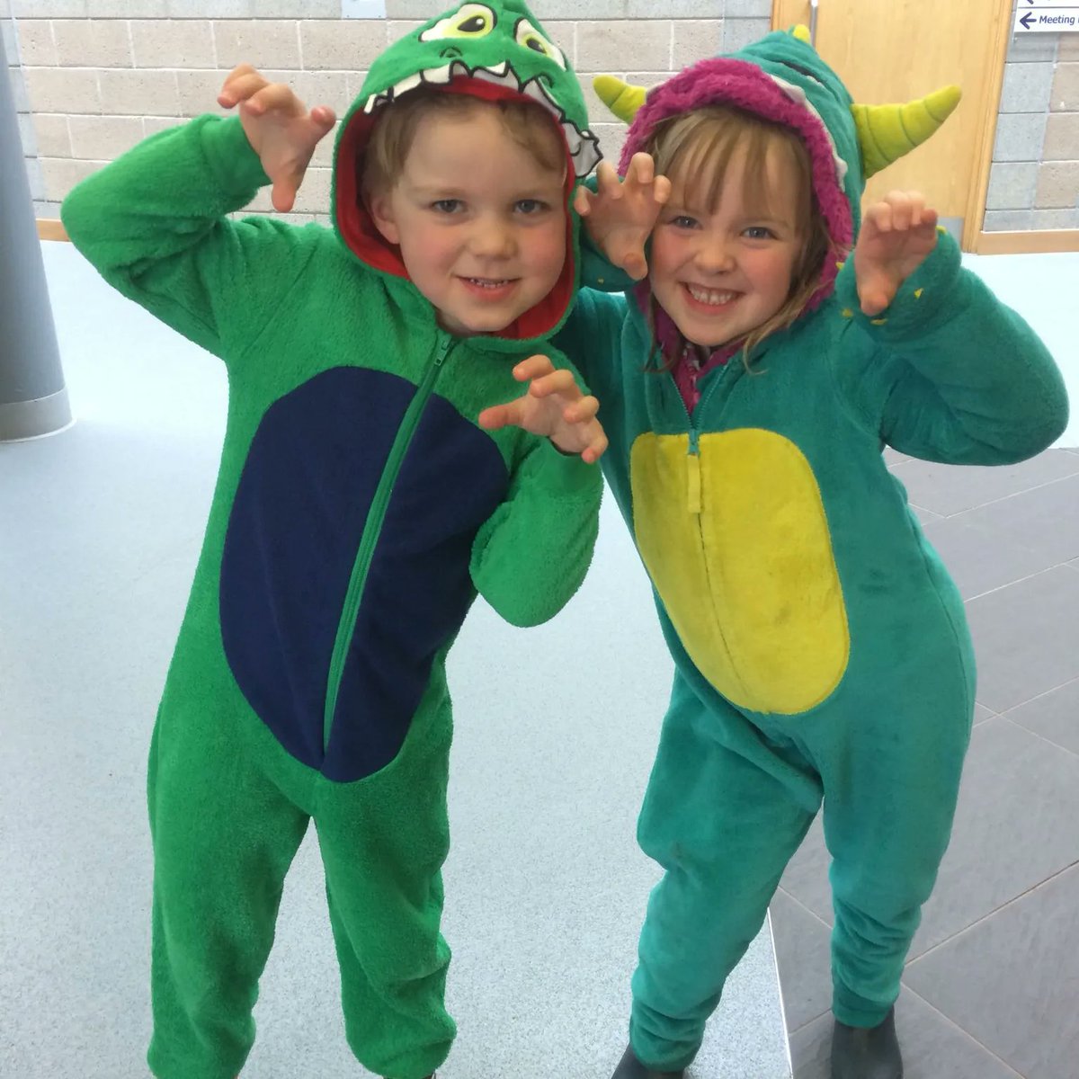 tinyideasoxford's tweet photo. Have you booked for our animal themed baby boogie with @DancinOxford at @morethanadodo this Saturday? Don’t forget your wildest animal ears, animal onesies or animal fancy dress! #tinyideas2022 https://t.co/aozeMxu2fD