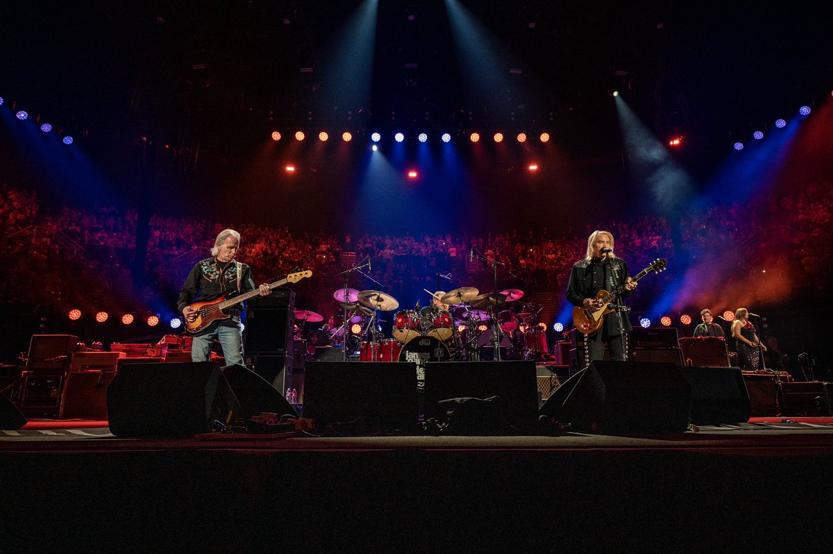 Joe Walsh tweet media