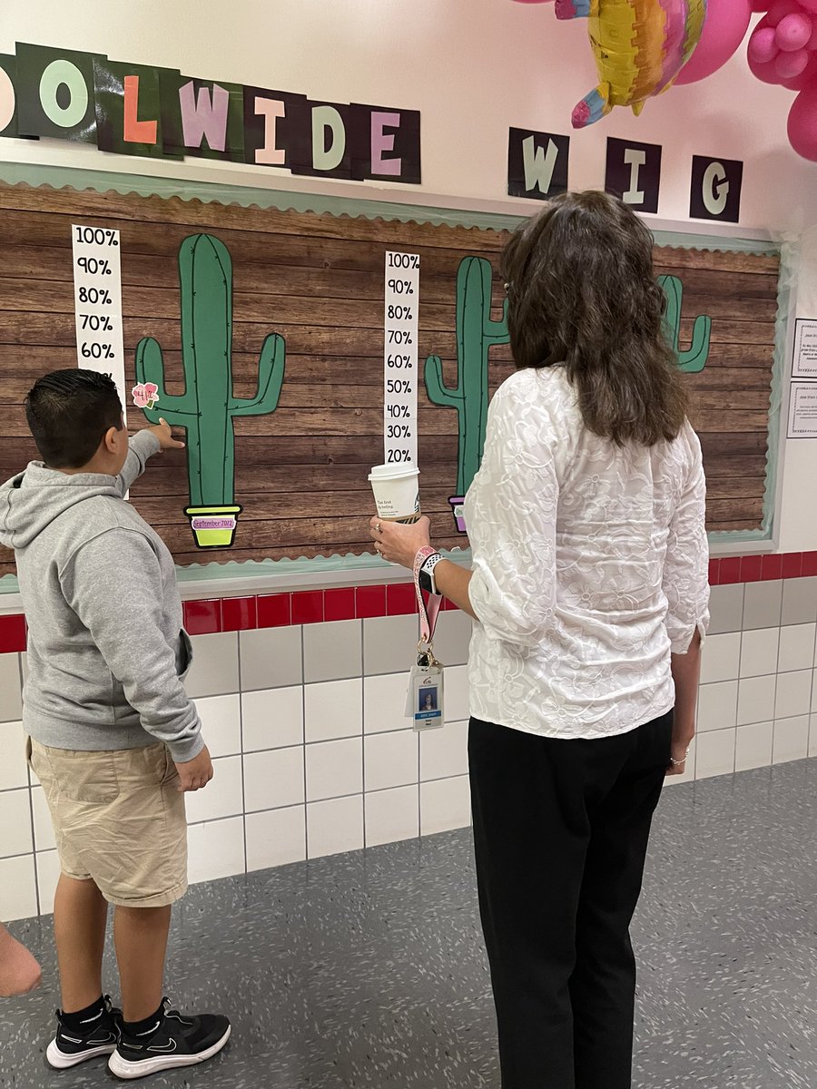 JennPutmanTX's tweet photo. These Stallion leaders did a fabulous job giving a Stark tour to our special visitors!  @drdanawest @misschris61 #CBproud https://t.co/BM850635E4