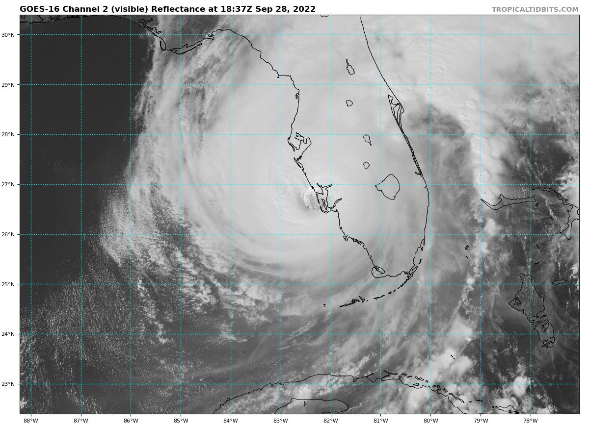 Hurricane #Ian is making landfall near Cape Coral, Florida just shy of category 5 strength making it one of the strongest storms to strike the US. We will watch too see how much of it survives the trip over Florida as it might try to restrengthen a little afterwards.