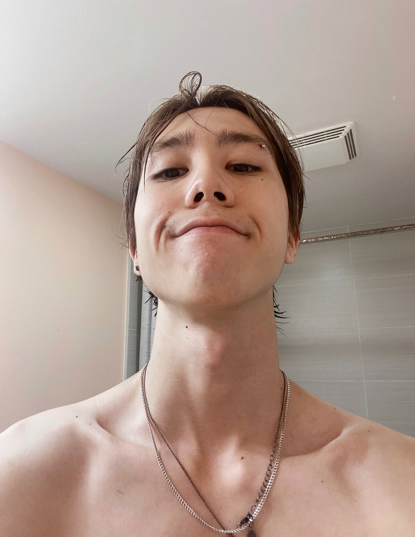 Dilf on Twitter: "Missed you 😿 https://t.co/W6fNW27NXs" / Twitter