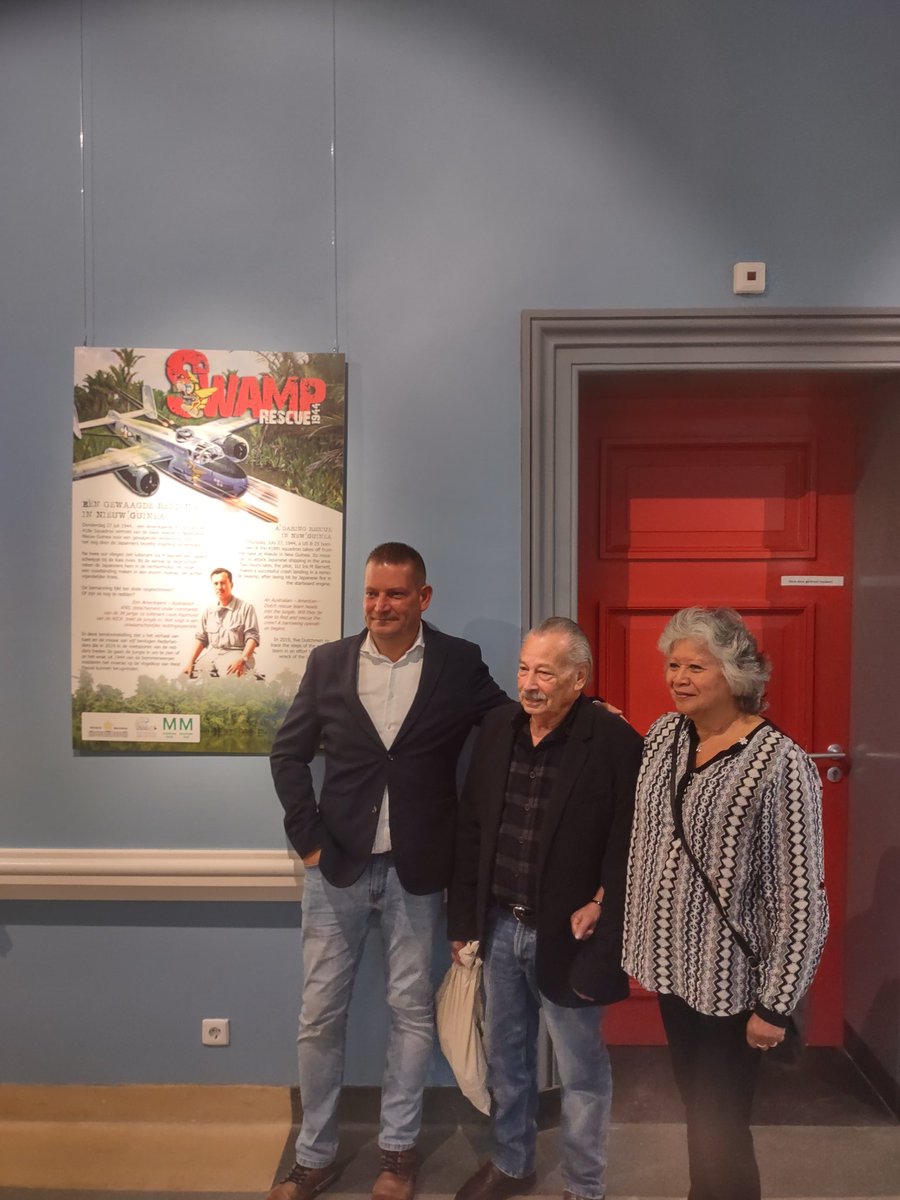 kreuger62's tweet photo. De tentoonstelling "Swamp Rescue 1944" geopend in @MuseumBronbeek over de reddingsactie in Nieuw Guinea van de bemanning van een Amerikaanse bommenwerper. Met veel familie van kapitein KNIL Louis Rapmund. https://t.co/UtOE1YcCoP