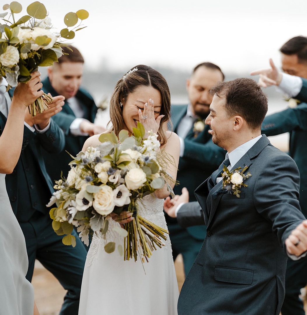 SemiahmooResort's tweet photo. Forever looks good on these two π π
#WeddingWednesday #PNWWedding #BeachWedding #SeattleWedding
π·: madisonellephoto https://t.co/4Dz2zDIL8r