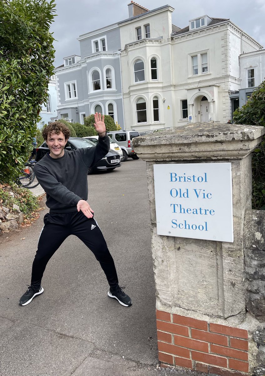1st year -> 2nd year BA Acting <a href="/BOVTS/">bovts</a>.  Let’s gooooo!!